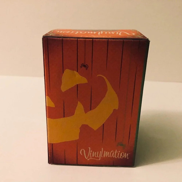 2013 Disney Halloween  Mayor Scarecrow Vinylmation Pumpkin Figure - Picture 4 of 12